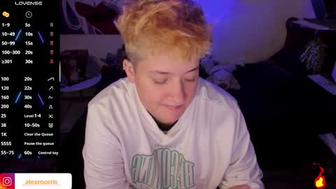 M O R R I S online show from October 15, 6:27 am