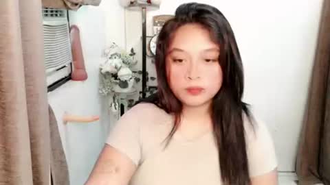 Snapshot of aleysia69 chatting on October 12, 4:59 am MARIE online show from October 12, 4:59 am