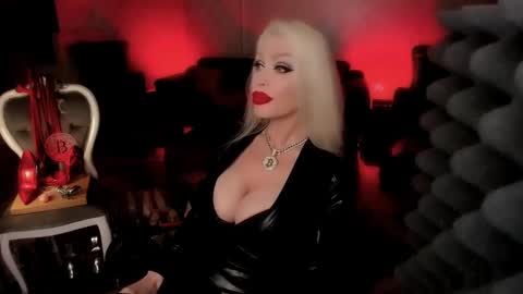 AlfaFemale online show from January 23, 6:28 am