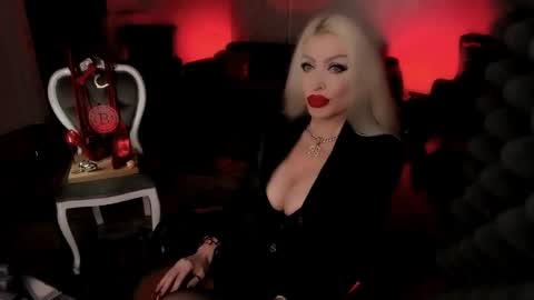 AlfaFemale online show from December 20, 12:19 am