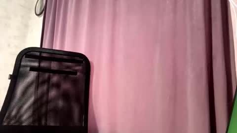 Alice online show from October 31, 9:24 am