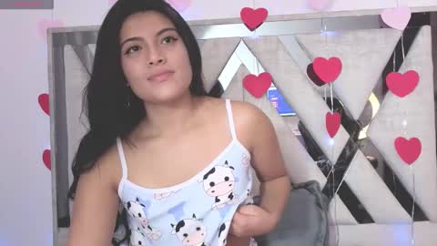 Carolina Join The Fan Club  online show from February 16, 12:10 am