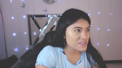 Snapshot of alfresii_rivera chatting on October 23, 2:17 am Carolina Join The Fan Club online show from October 23, 2:17 am