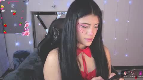 Snapshot of alfresii_rivera chatting on November 1, 2:16 am Carolina Join The Fan Club online show from November 1, 2:16 am