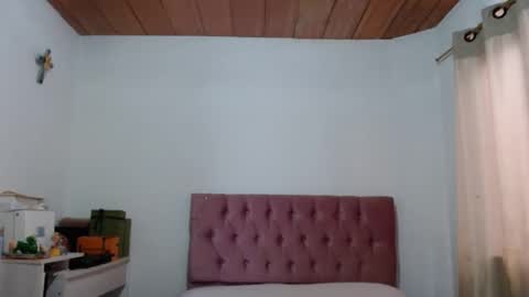 Snapshot of alia054 chatting on September 12, 12:34 pm Alia  online show from September 12, 12:34 pm