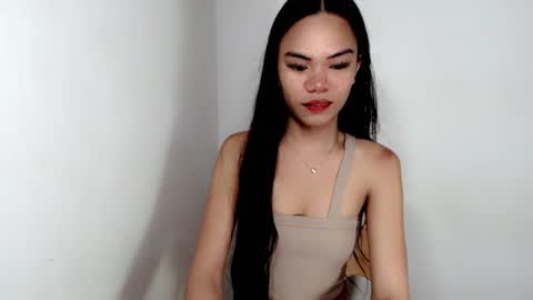 ALIAH online show from October 18, 6:42 pm