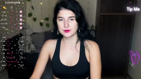 Alianna online show from January 3, 12:30 pm