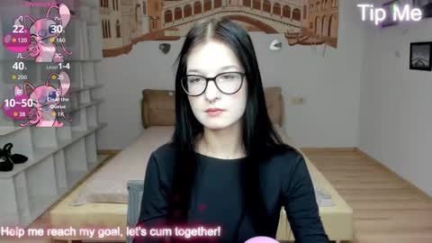 Snapshot of alicamoons chatting on October 2, 11:48 am Alica online show from October 2, 11:48 am