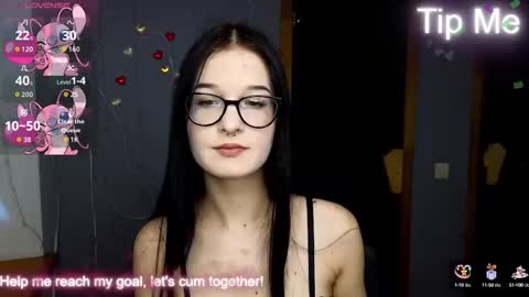 Snapshot of alicamoons chatting on September 23, 11:30 am Alica online show from September 23, 11:30 am