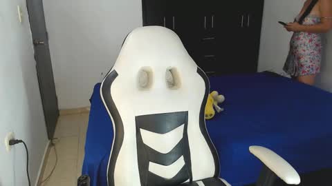 alicc0409 online show from October 7, 12:31 pm