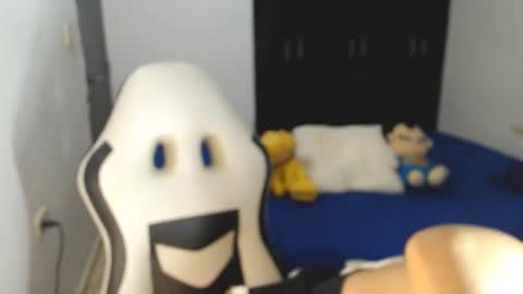 alicc0409 online show from October 30, 12:17 pm