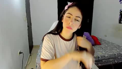 alicc0409 online show from September 11, 12:05 pm