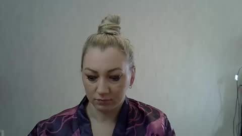 alice175 online show from April 28, 9:24 am