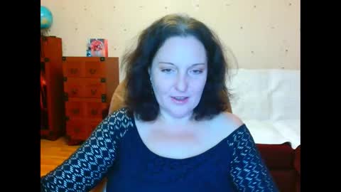 Alice online show from December 2, 7:10 am