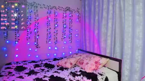 Snapshot of alice___miss chatting on October 21, 6:56 pm Alice Miss online show from October 21, 6:56 pm