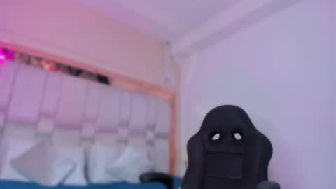 AliceBarker online show from September 20, 9:57 pm