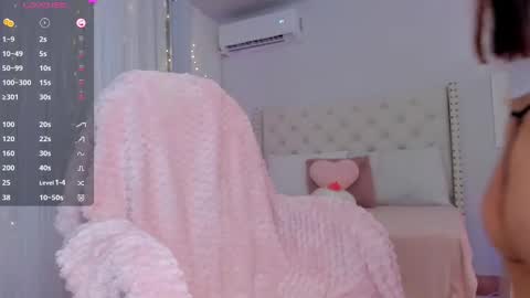   Alice  online show from October 3, 12:49 am