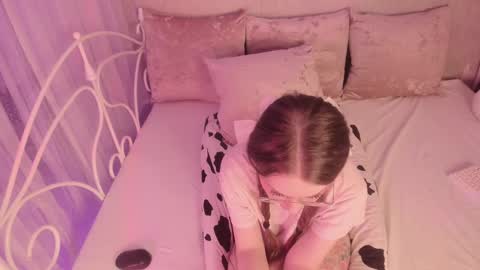 Alice online show from February 12, 12:58 am