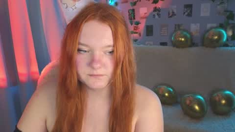 Snapshot of alice_linter chatting on December 26, 7:45 am Alice online show from December 26, 7:45 am