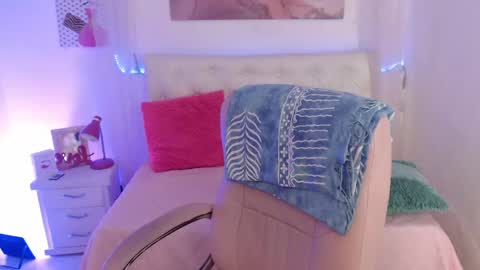 Alice  online show from February 28, 12:31 pm