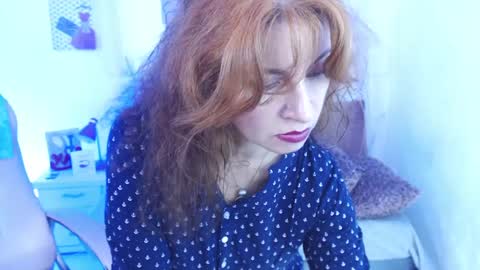 Alice  online show from January 21, 2:37 pm