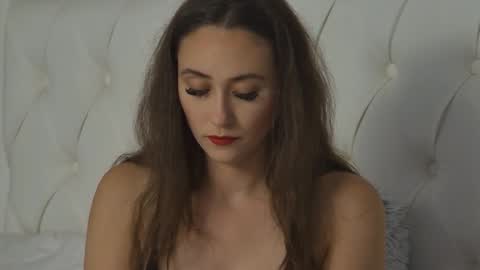 AliceMunro online show from September 26, 8:28 pm