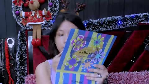 Alice online show from December 20, 5:51 pm