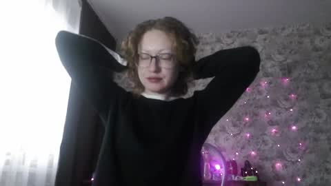 Snapshot of alice_peach chatting on January 29, 12:13 pm bigclit daddy squirt bigdildo fit online show from January 29, 12:13 pm