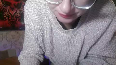 Snapshot of alice_peach chatting on September 19, 4:17 pm bigclit daddy squirt bigdildo fit online show from September 19, 4:17 pm