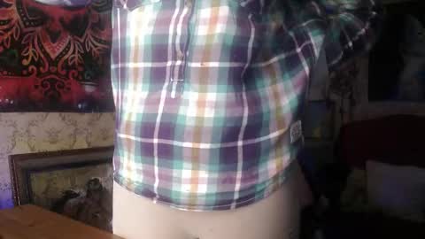 Snapshot of alice_peach chatting on September 24, 1:54 pm bigclit daddy squirt bigdildo fit online show from September 24, 1:54 pm