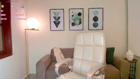 My instagram  is AlicePrice model online show from October 15, 10:56 pm