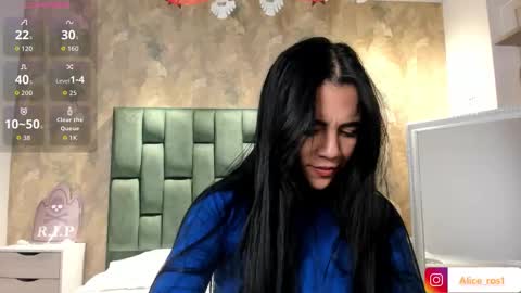 Alice  online show from October 23, 3:01 am