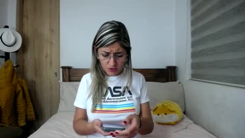 Alice shy online show from January 18, 1:41 am