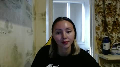 Alice smiles online show from November 13, 10:36 am