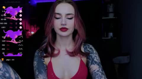 Alice online show from March 28, 6:51 pm