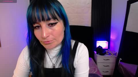 Alice online show from January 31, 7:51 pm