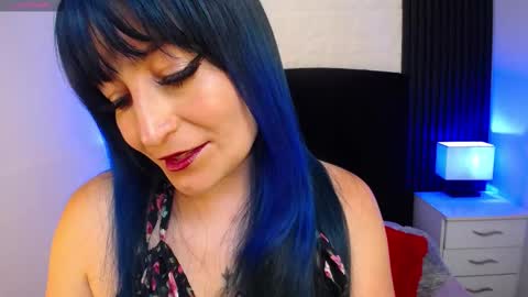 Snapshot of alice_sweetmomma chatting on September 25, 8:06 pm Alice online show from September 25, 8:06 pm