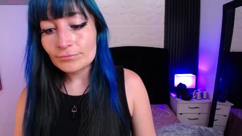 Alice online show from February 3, 6:49 pm