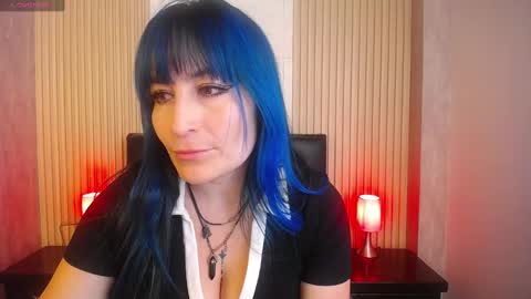Alice online show from December 5, 7:28 pm