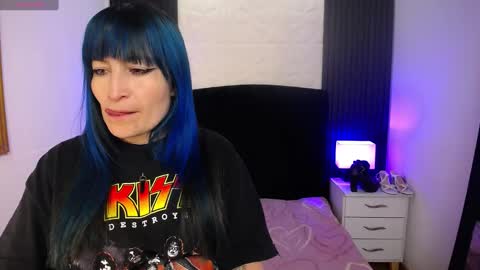Alice online show from January 23, 7:51 pm