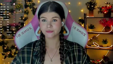 Alice online show from September 26, 10:18 pm