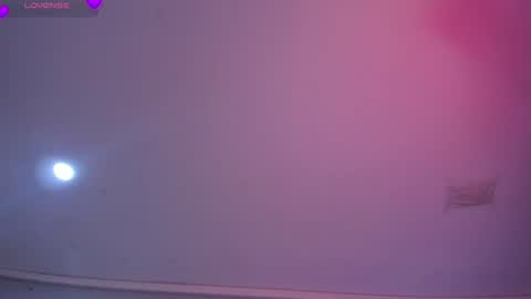 Alice Cullen online show from December 20, 4:09 am