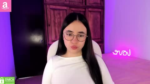 Aliceee  ..   97YP9VWGZHrefnav wishlist lists 1 online show from April 25, 2:58 pm