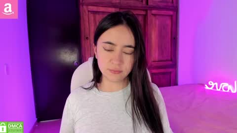 Aliceee  ..   97YP9VWGZHrefnav wishlist lists 1 online show from August 3, 8:36 pm