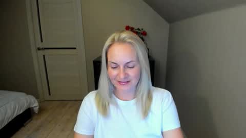 Alicee online show from October 4, 6:34 pm