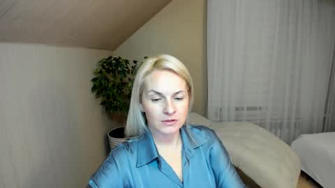 Alicee online show from January 8, 6:52 pm