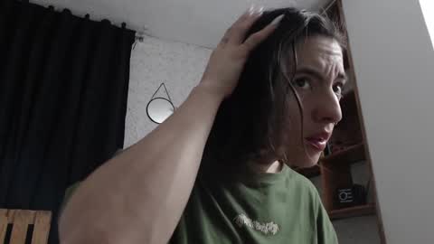 alicee_logan_ online show from January 19, 2:57 am