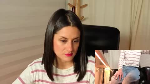 Aleja  online show from October 25, 11:18 am