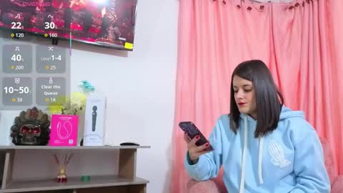 Aleja  online show from September 30, 11:49 am