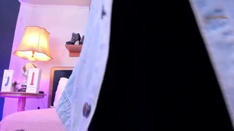 Aleja  online show from February 25, 11:10 am